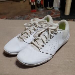 Nike Sideline IV Cheerleading Shoes White Womens Size 7.5
